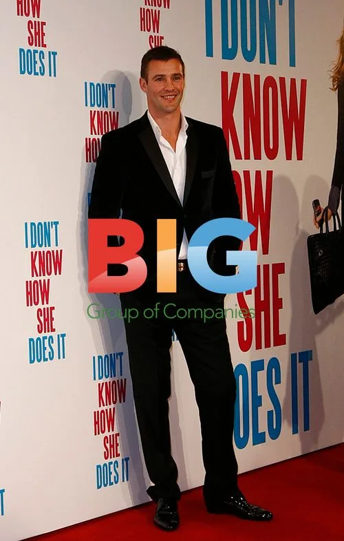 Kris Smith Attends 'I Don't Know How She Does It' Premiere