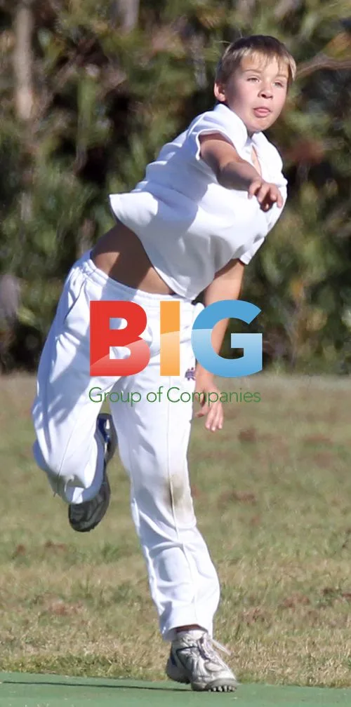 Glenn McGrath watches son James playing cricket