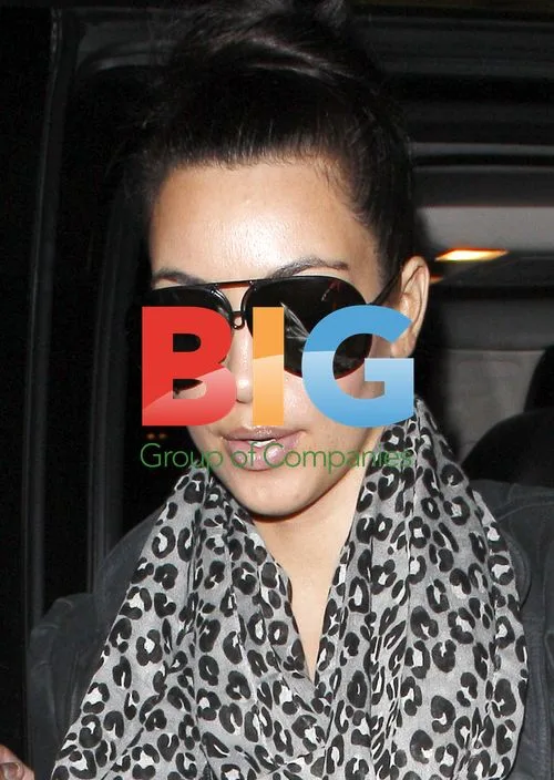 Kim Kardashian Boards Flight to Minnesota After Split