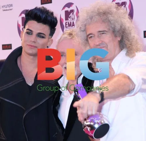 Roger Taylor and Brian May at 2011 MTV EMA