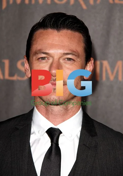 Luke Evans at Immortals 3D Premiere