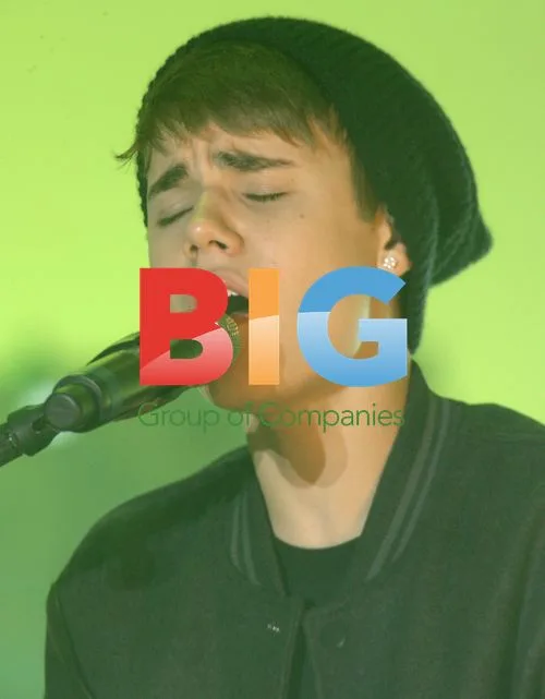 Justin Bieber Christmas Lights Gig at Westfield