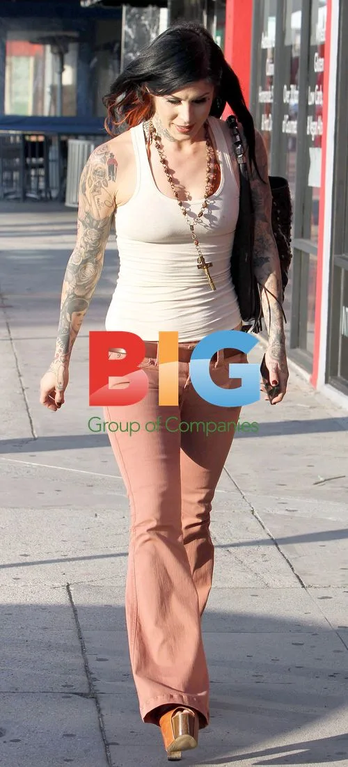 Kat Von D at West Hollywood Caf