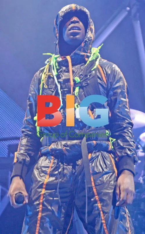 Tinie Tempah Celebrates Birthday on 'Disc-overy' Tour