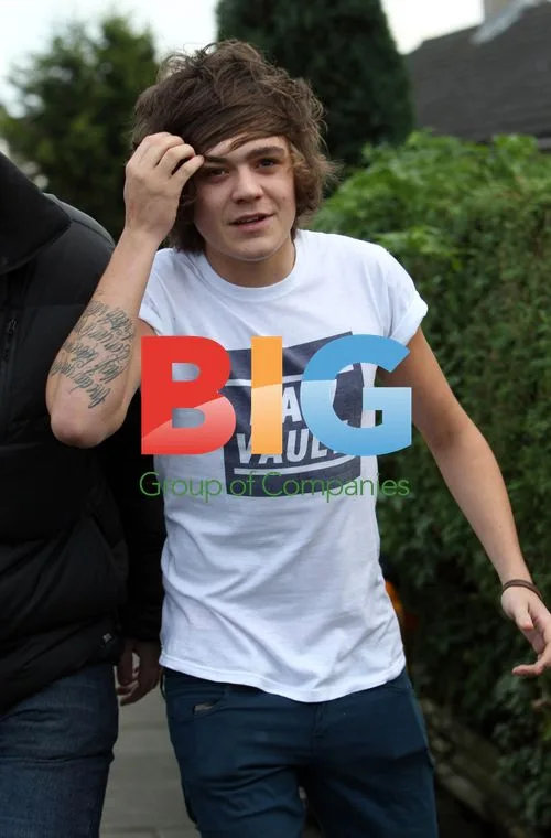 Frankie Cocozza Shopping in Brighton