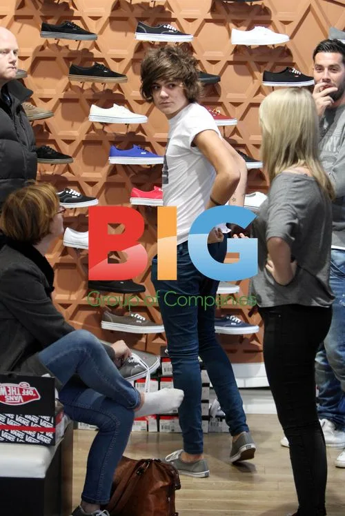 Frankie Cocozza Shopping in Brighton