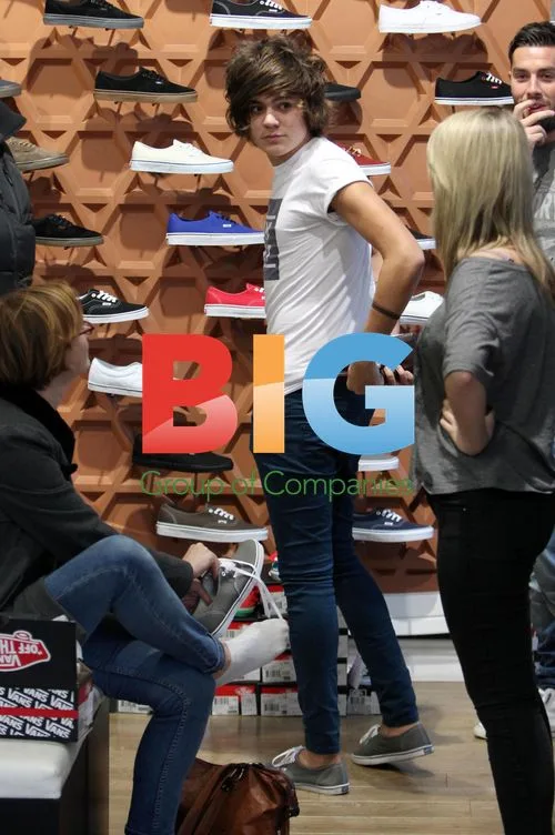 Frankie Cocozza Shopping in Brighton
