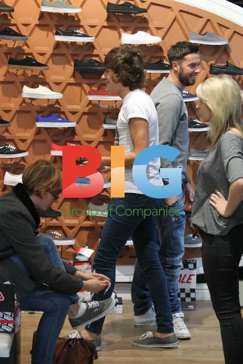 Frankie Cocozza Shopping in Brighton