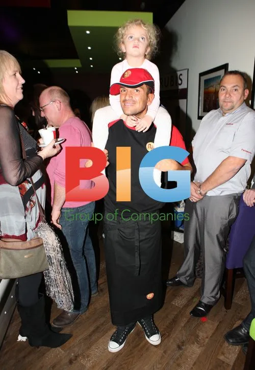 Peter Andre Opens New Coffee Shop