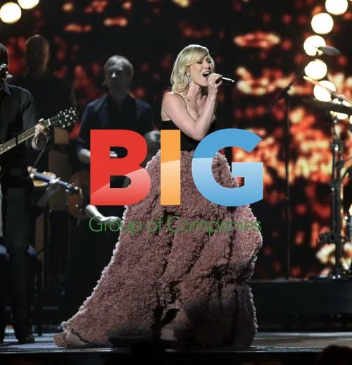Rascal Flatts and Natasha Bedingfield at CMA Awards