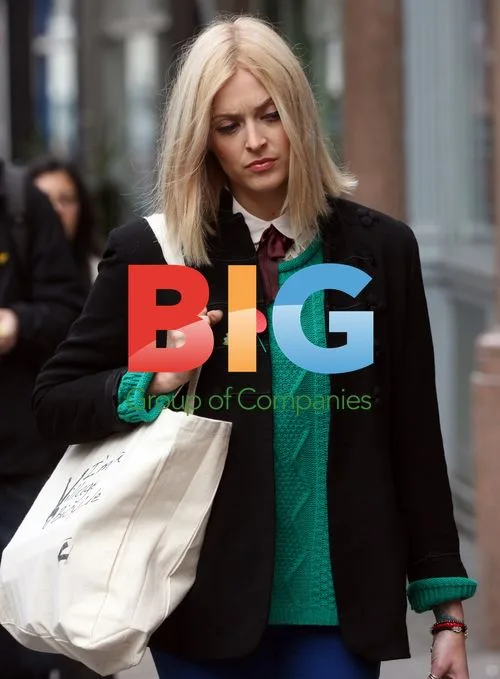 Fearne Cotton Leaves Radio One
