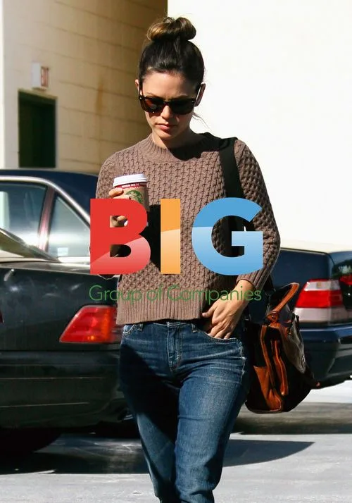 Rachel Bilson Grabs Coffee in Beverly Hills