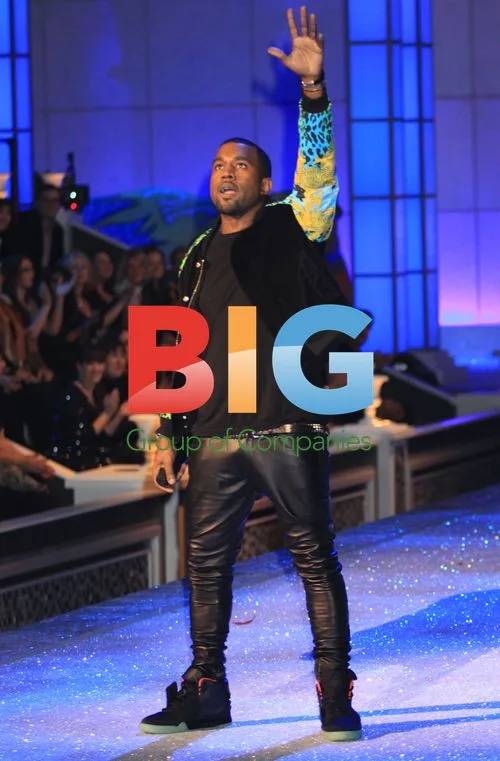 Kanye West performs at Victoria's Secret Fashion Show