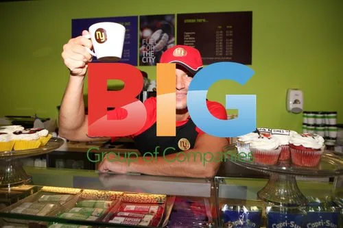 Peter Andre Opens Coffee Shop