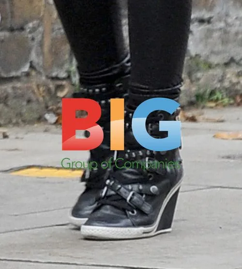 The Saturdays Leaving Rehearsals