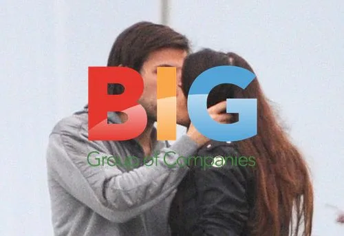 Cesc Fabregas and Daniela Semaan Affectionate in Barcelona
