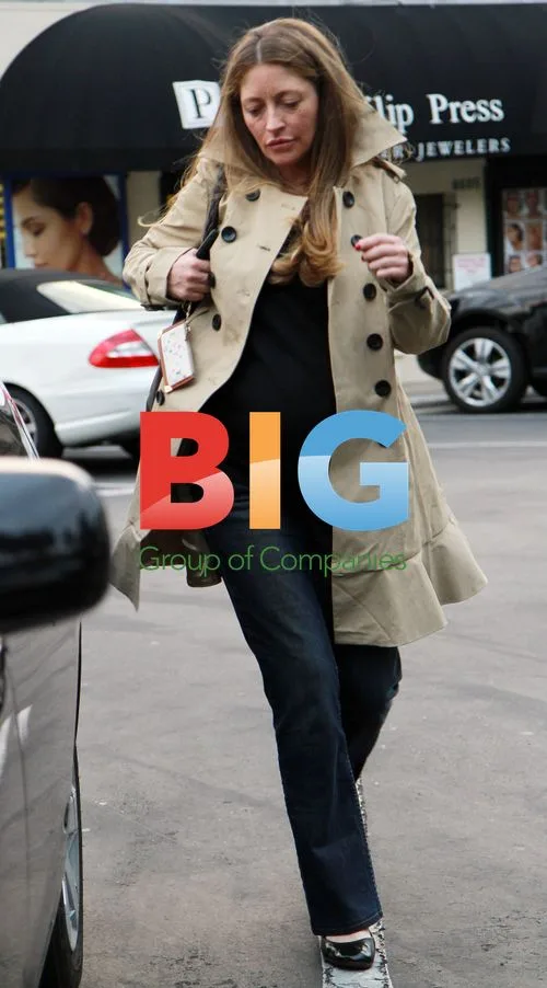 Pregnant Actress Rebecca Gayheart
