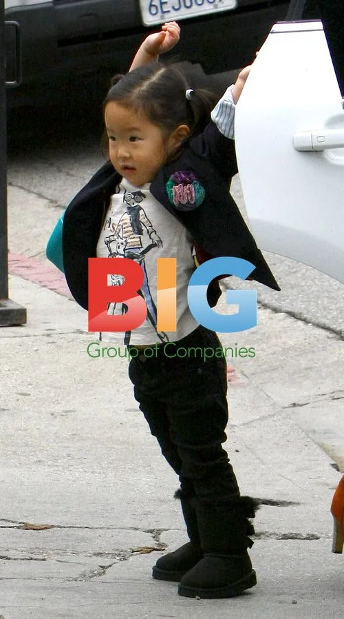 Katherine Heigl and Daughter Naleigh Lunch