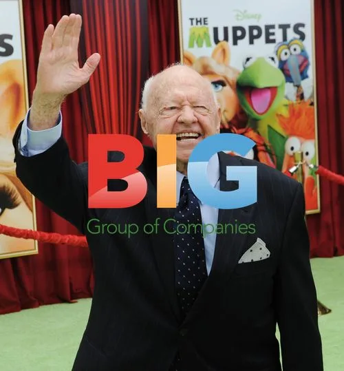 Mickey Rooney at "The Muppets" Premiere