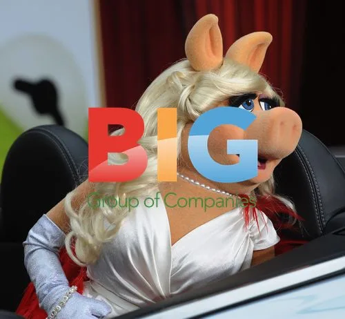 Miss Piggy at Muppets Premiere