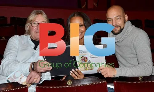 Samantha Mumba Launches Christmas Panto