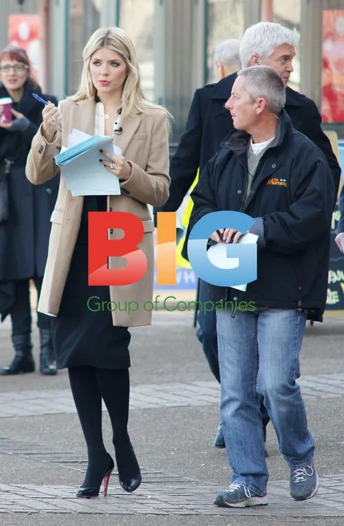 Holly Willoughby & Phillip Schofield on "This Morning"
