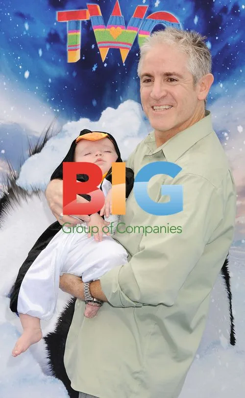 Carlos Alazraqui at 'Happy Feet Two' Premiere