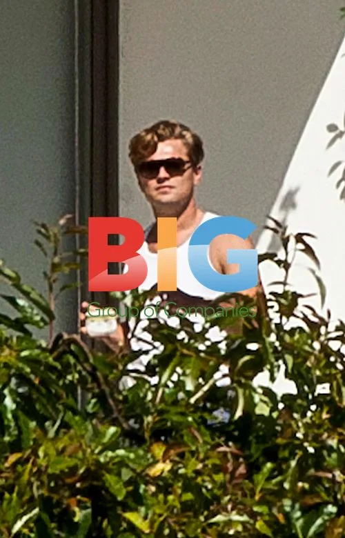 Leonardo DiCaprio with mystery blonde in Sydney