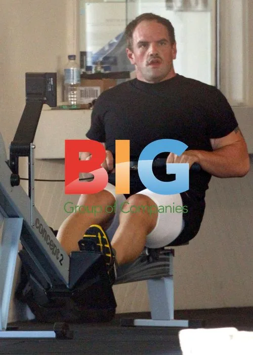Tobey Maguire and Ethan Suplee Gym Workout