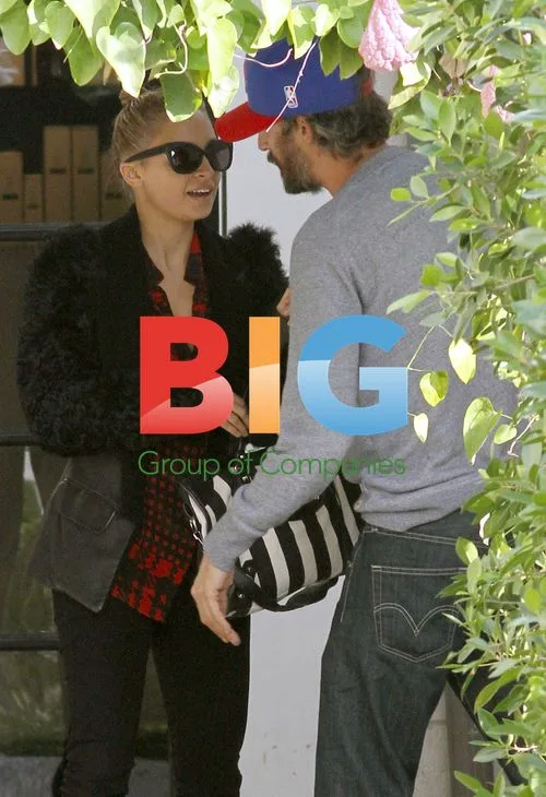 Nicole Richie Leaving LA Salon