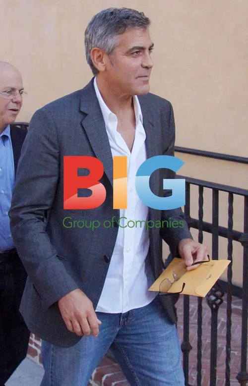 George Clooney Leaving Lunch