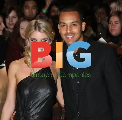 Melanie Slade and Theo Walcott at Twilight premiere