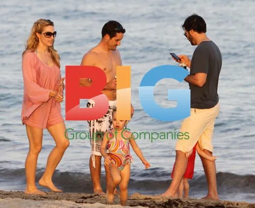 Jimmie Johnson and family at the beach