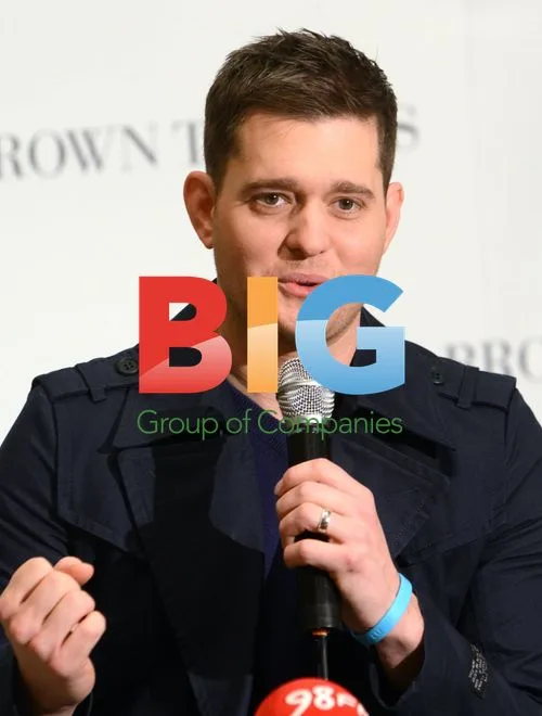 Michael Bublé unveils Christmas lights in Dublin