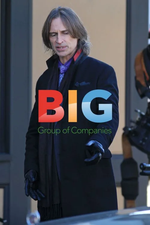 Robert Carlyle on the set of 'Once Upon a Time'