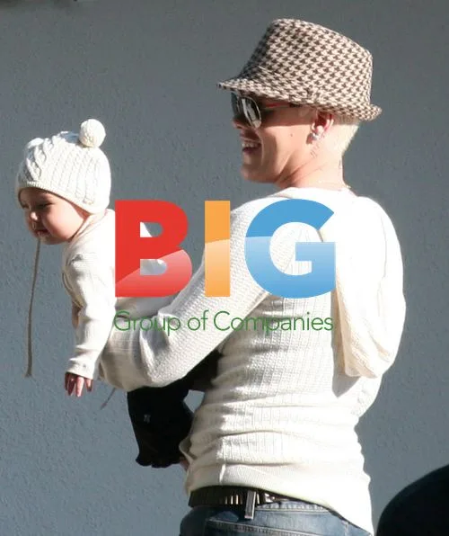 Pink with baby Willow in Malibu