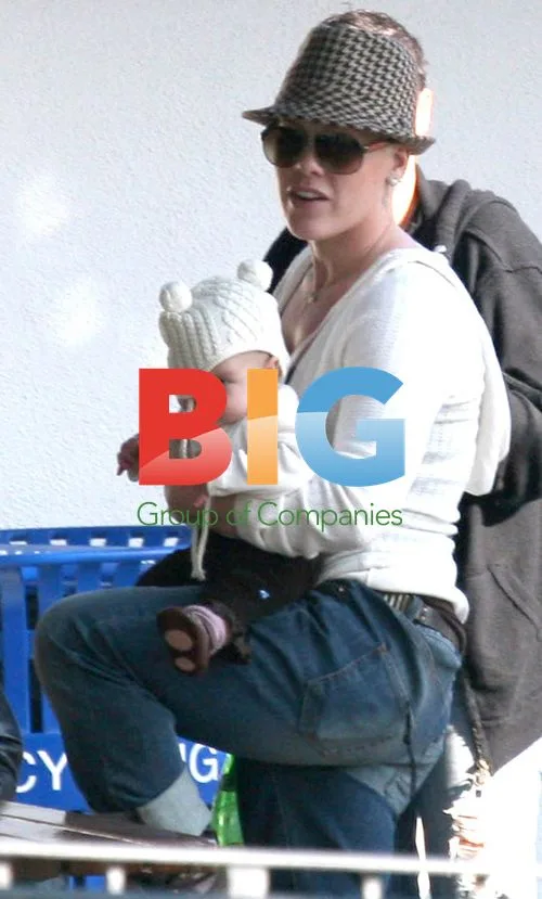 Pink with baby Willow at Malibu park