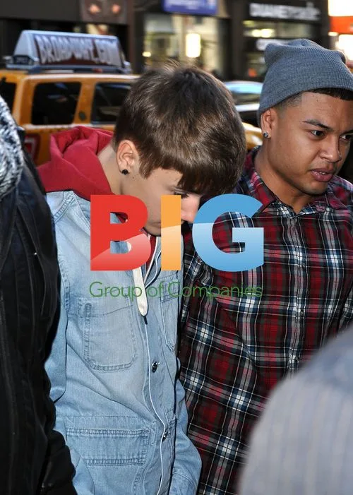 Justin Bieber Lighting Empire State Building