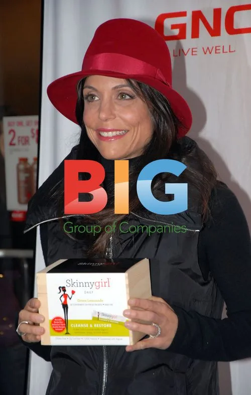 Bethenny Frankel Promotes Skinnygirl Daily Pledge