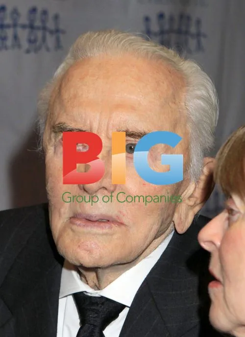 Kirk Douglas and Anne Douglas at Children of the World Gala