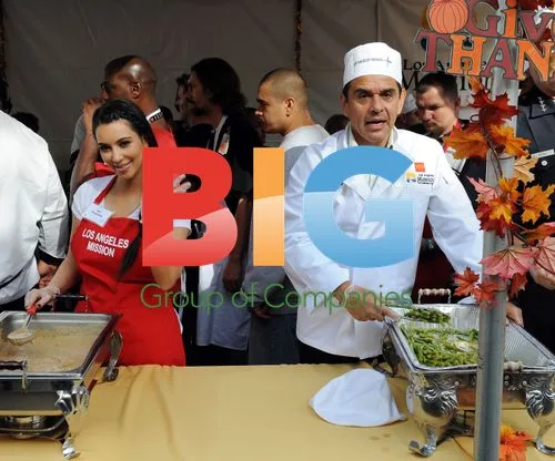 Kim Kardashian Serves Thanksgiving Meal in LA
