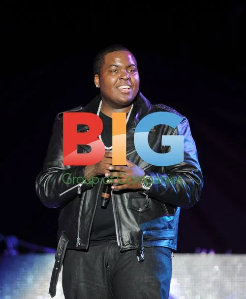 Sean Kingston Performs at Black Eyed Peas Tour