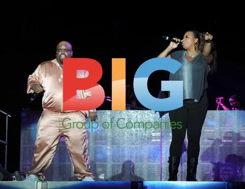 Cee-Lo Green performs on Black Eyed Peas tour