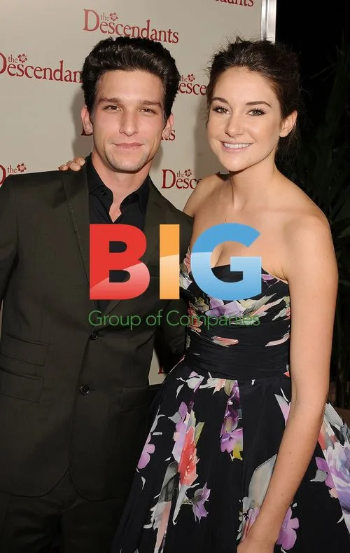 Daren Kagasoff and Shailene Woodley at "The Descendants" Premiere