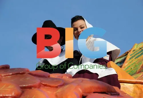 Gabriele Corcos and Debi Mazar at Macy's Parade