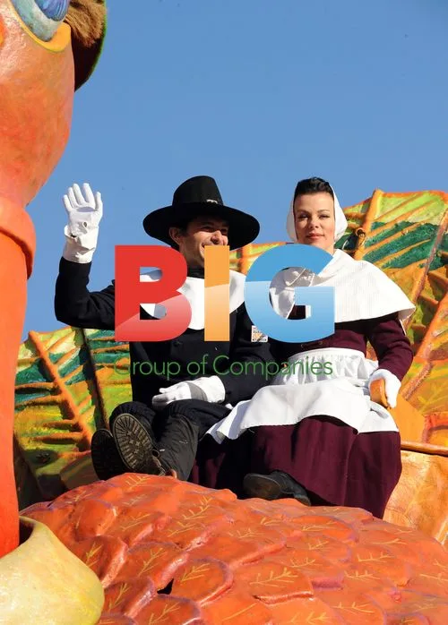 Gabriele Corcos and Debi Mazar at Macy's Parade