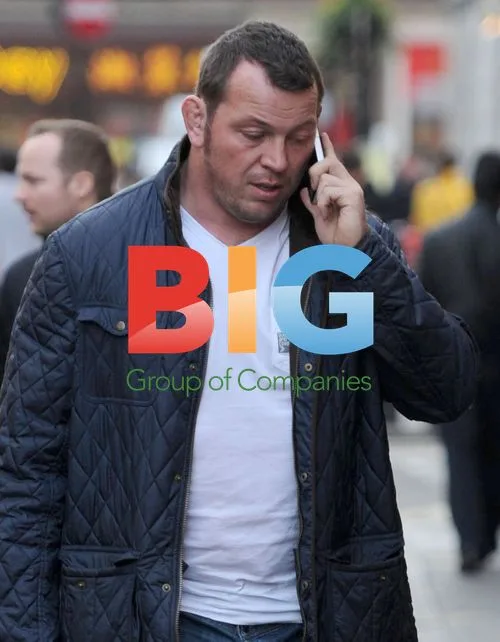 England Rugby Player Steve Thompson Shopping in London