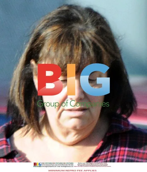 Dawn French Goes Shopping