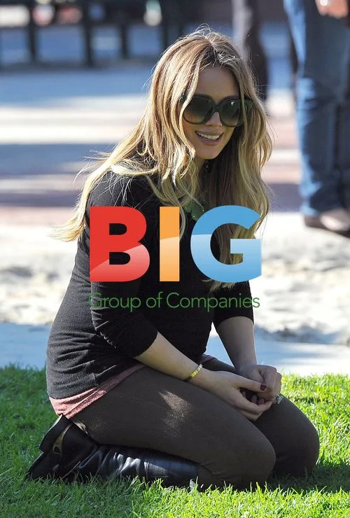 Hilary Duff and Mike Comrie at Coldwater Canyon Park