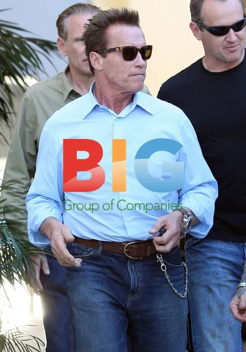 Arnold Schwarzenegger Gets Haircut